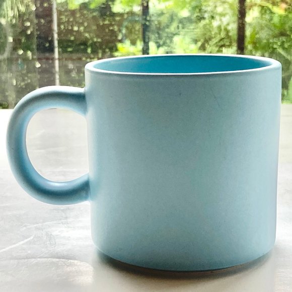 Disney Elsa Frozen Coffee Tea Mug Cup Ceramic LET IT GO Light Blue Hallmark Big - Picture 4 of 14